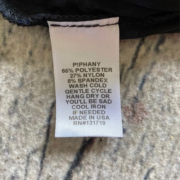 Sheer Velvet Rose Blouse - Picture 2 of 3